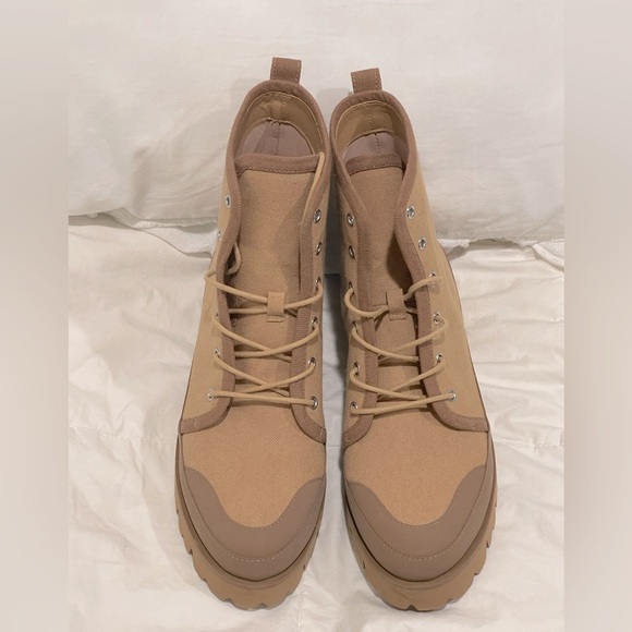J.Crew Gwen canvas lace up lug sole boots sz 9 New BD886 - Picture 2 of 7